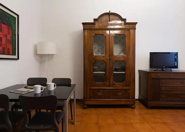 Italianway Easy - Plinio 37 Apartment
